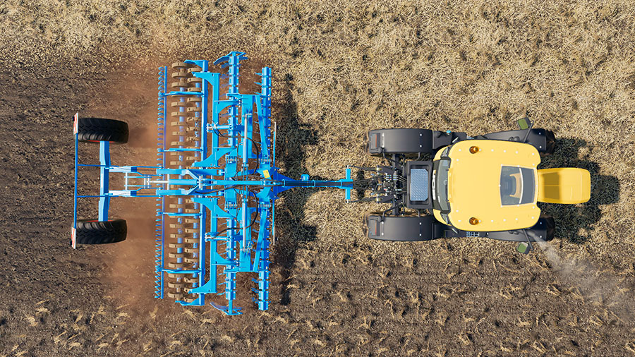 An image from above, demonstrating the working width of the Lemken Heliodor 9/600